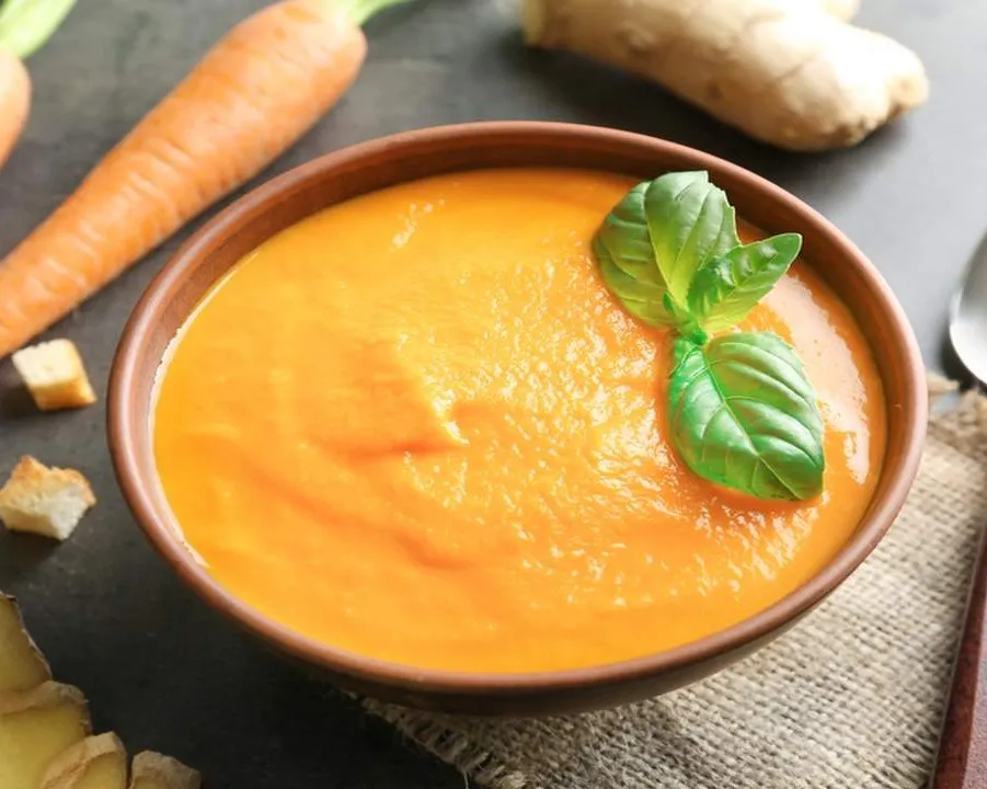 Crema di carote e zenzero. veg. glutine free